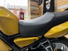 Yamaha FZS600  