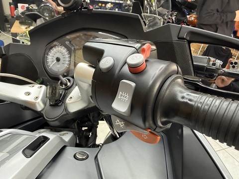 1200 Tourer