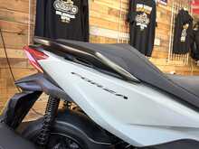 Honda Forza 125  
