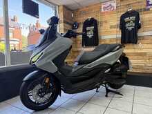 Honda Forza 125  