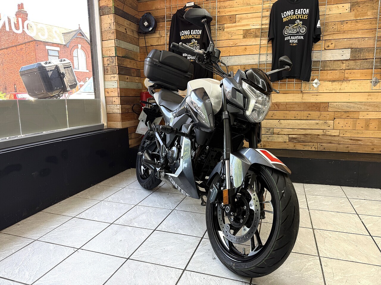Zontes 125 Naked