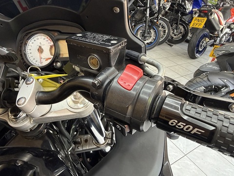 GSX650F