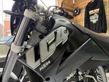 KTM 640 Supermoto  