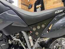 KTM 640 Supermoto  