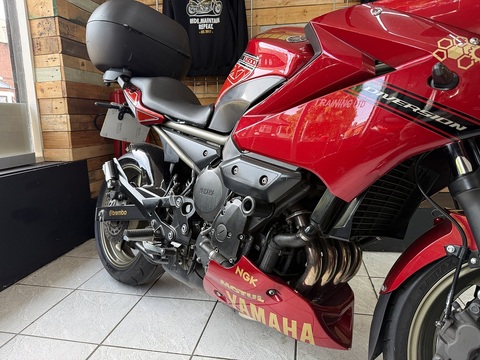 XJ6 Diversion S