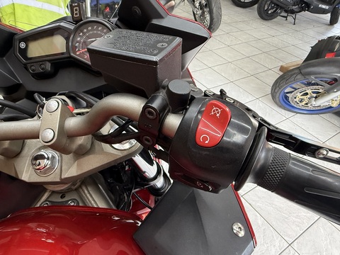 XJ6 Diversion S