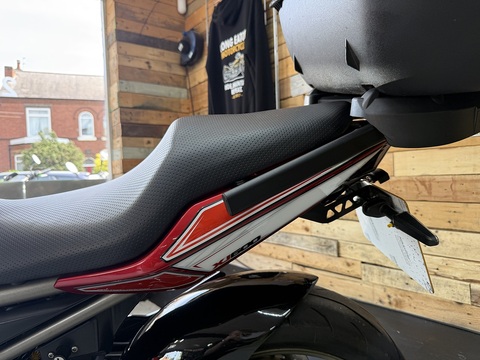 XJ6 Diversion S