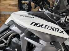 Triumph Tiger 800 XRx 