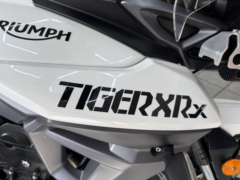 800 XRx Adventure