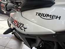 Triumph Tiger 800 XRx 