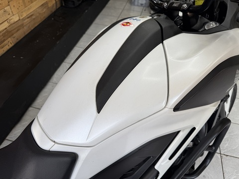 750 Adventure