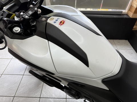 750 Adventure