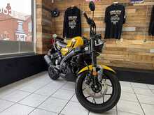 Yamaha XSR125  