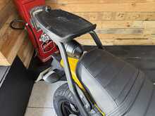 Yamaha XSR125  