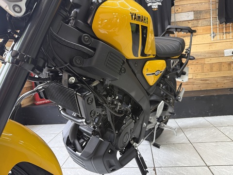 125 Roadster/Retro