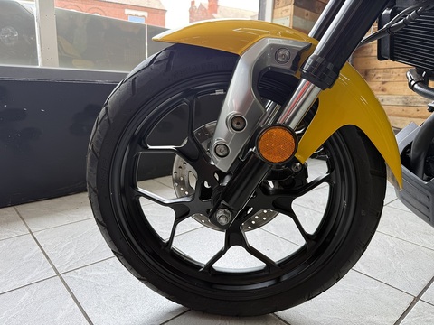 125 Roadster/Retro