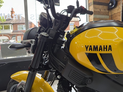 125 Roadster/Retro