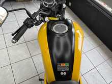 Yamaha XSR125  