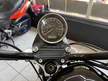 Harley-Davidson Sportster  