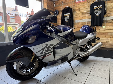 1300 Super Sports