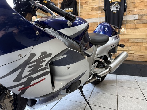 1300 Super Sports