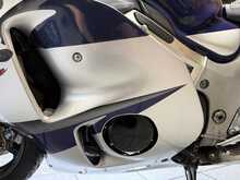 Suzuki GSX1300R Hayabusa  