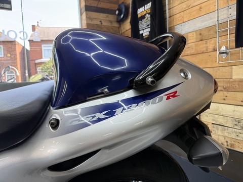 1300 Super Sports