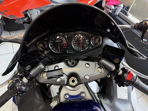 1300 Super Sports