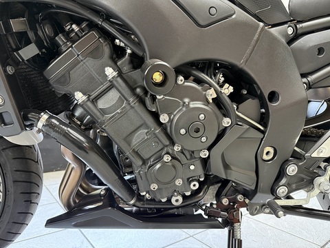 800 ABS Naked