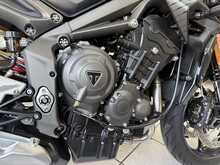 Triumph Street Triple 765 R 