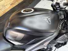 Triumph Street Triple 765 R 