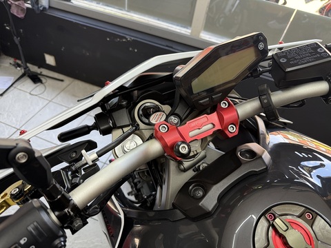 900 ABS Naked