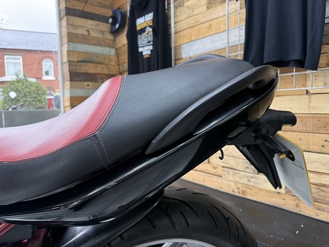 ER-6N 650