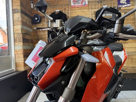 125 Adventure