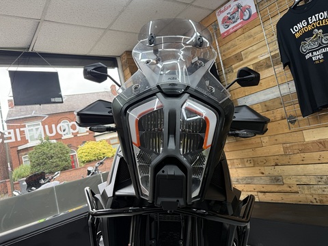 1290 Adventure