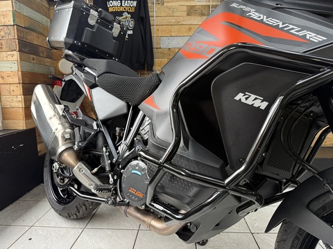 1290 Adventure