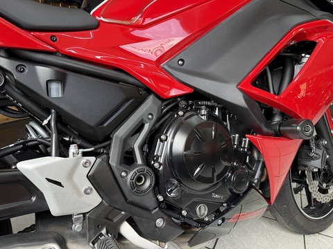 650 Super Sports