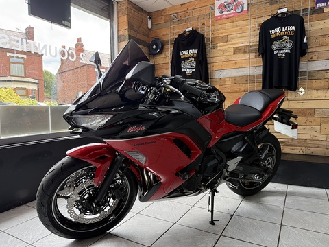 650 Super Sports