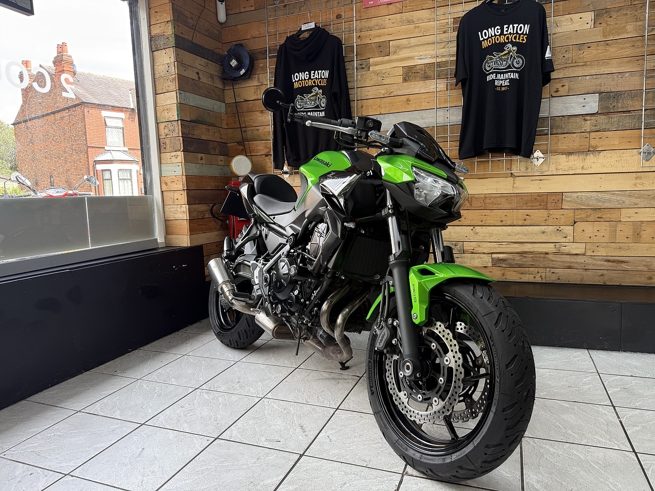 Kawasaki 650 Supernaked