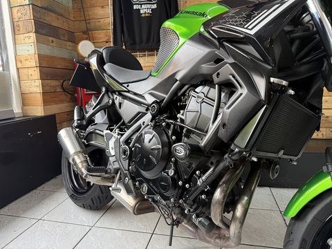 650 Supernaked