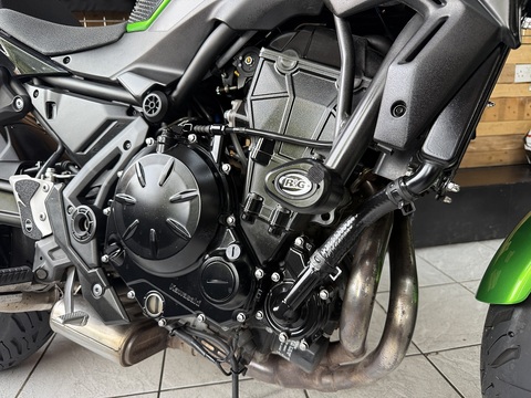 650 Supernaked