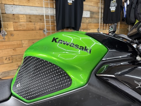 650 Supernaked