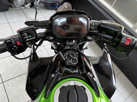 650 Supernaked