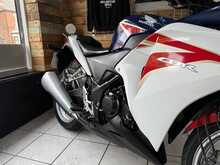 Honda CBR250R  