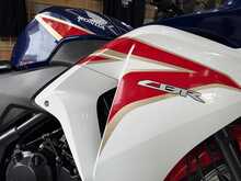 Honda CBR250R  