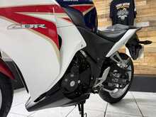 Honda CBR250R  
