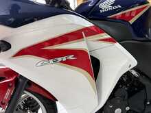 Honda CBR250R  