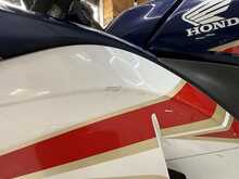 Honda CBR250R  