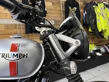 Triumph Street Twin  