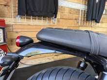 Triumph Street Twin  
